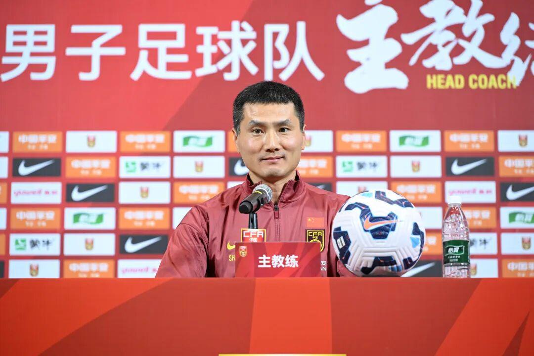 米乐app下载-“苏超”踢得好能进国足吗？新帅邵佳一：先踢中乙中甲