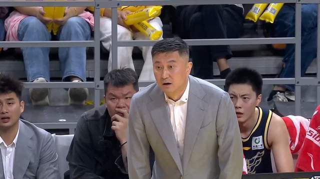 米乐-完美复仇！辽宁完胜广东，付豪26+9，崔永熙首秀2分 杜锋暴跳如雷